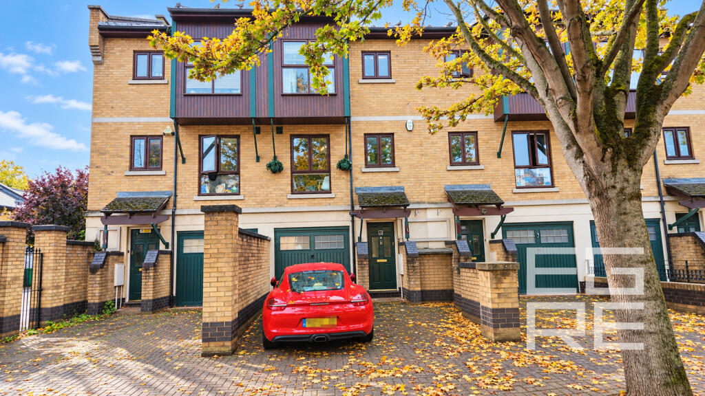Main image of property: Hanover Avenue, Newham, London, E16