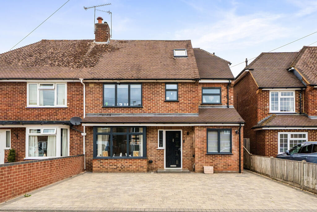 Main image of property: Knights Way, Emmer Green, Reading, Berkshire, RG4