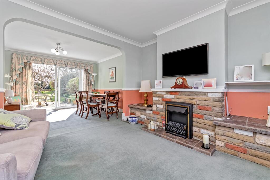 Additional image 4 of St. Annes Road, London Colney, St. Albans