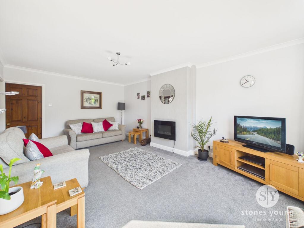 House in Ribble Valley, Wilpshire - More