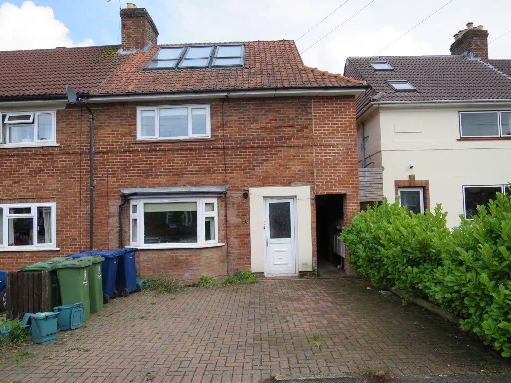 Main image of property: Valentia Road