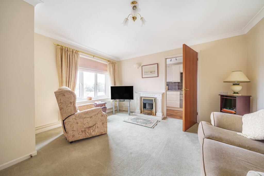 1-bed other on Ashby Road, Hinckley, LE10, £95,000