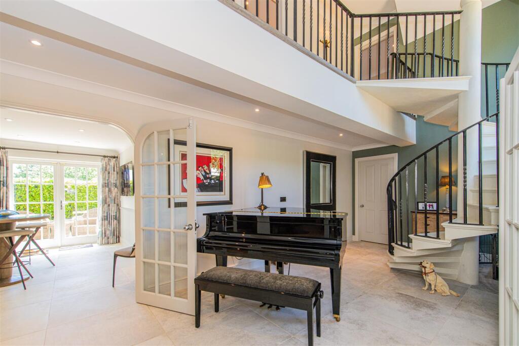 House in Northampton - View 2