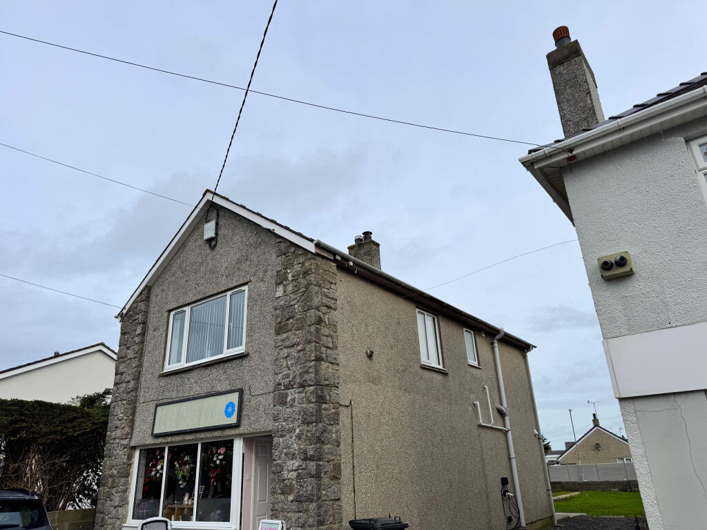 Main image of property: Flat, Melita, Valley, Caergybi, Ynys Mon