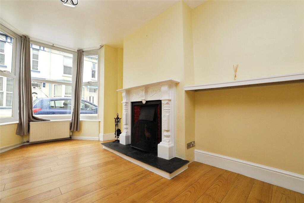House in Exeter - View 3