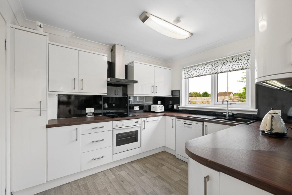 House in Livingston, Eliburn - View 2