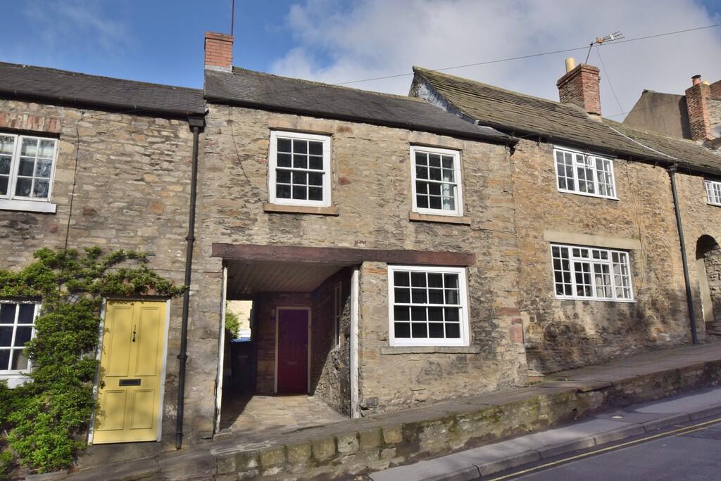 Main image of property: Gallowgate, Richmond