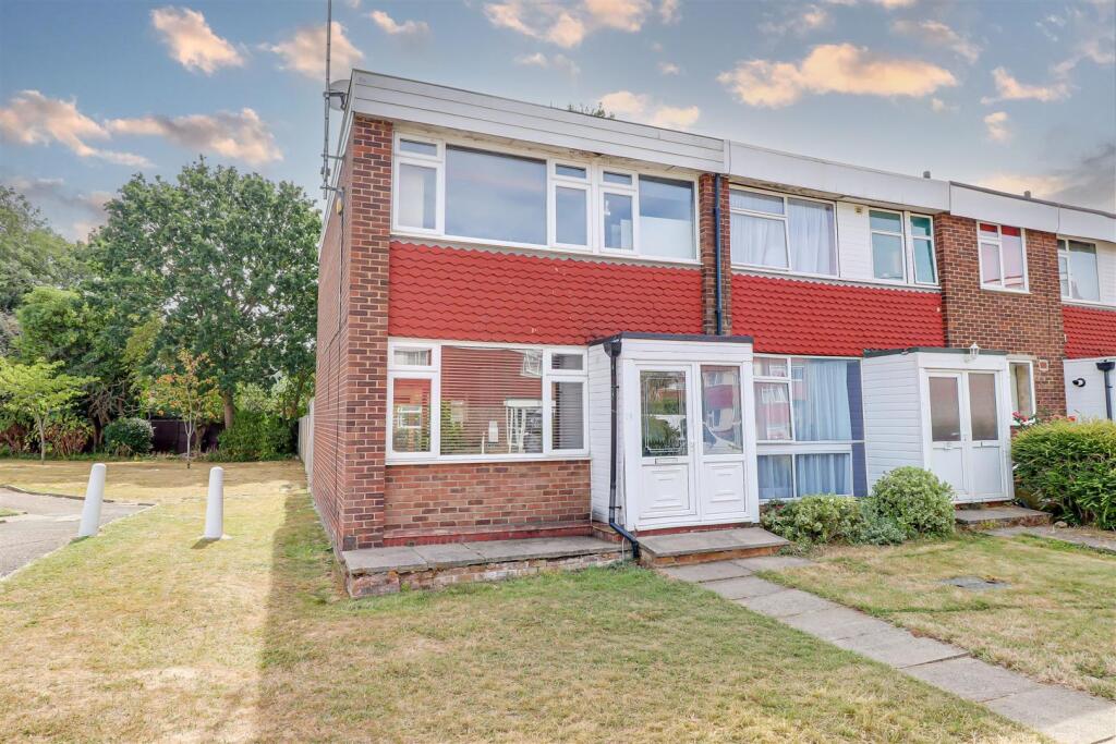 Main image of property: Templewood Court, Benfleet