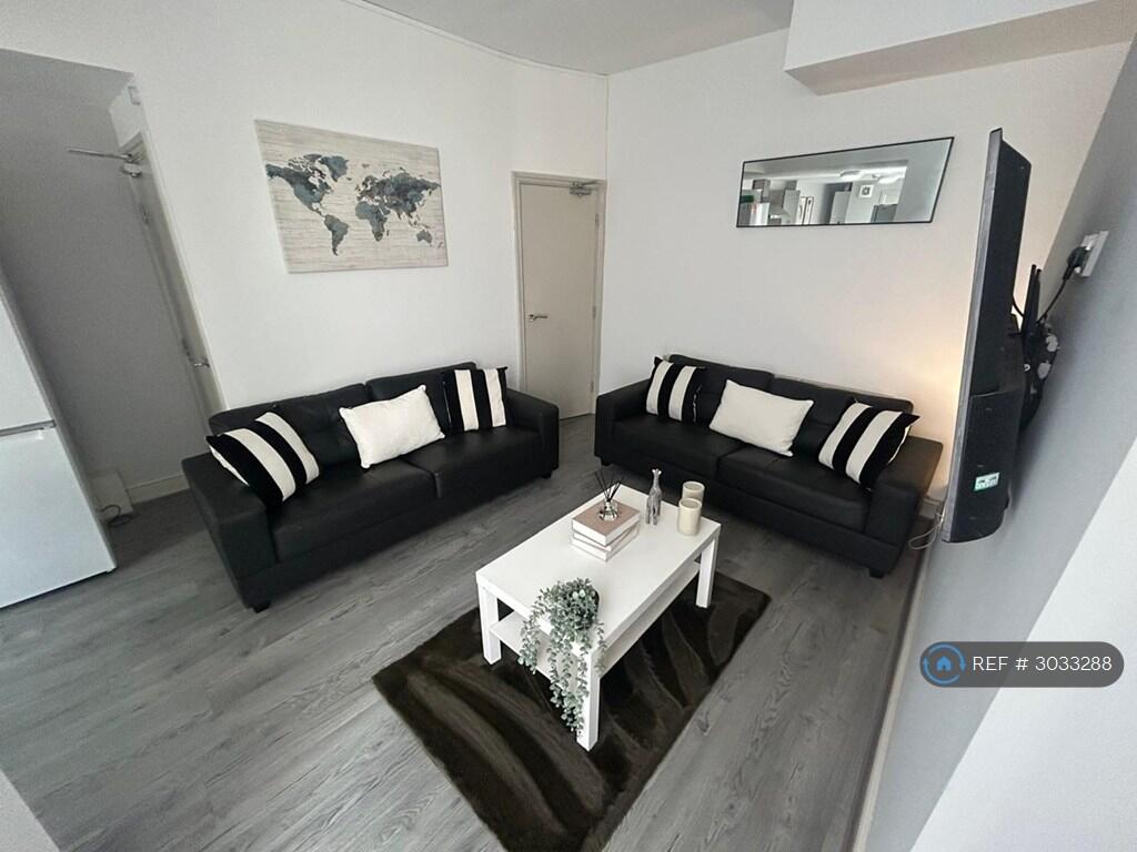 House in Liverpool, Kensington Fields, Kensington - View 4