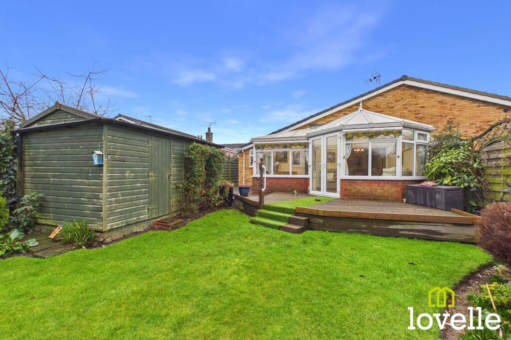 House in Hull - View 4