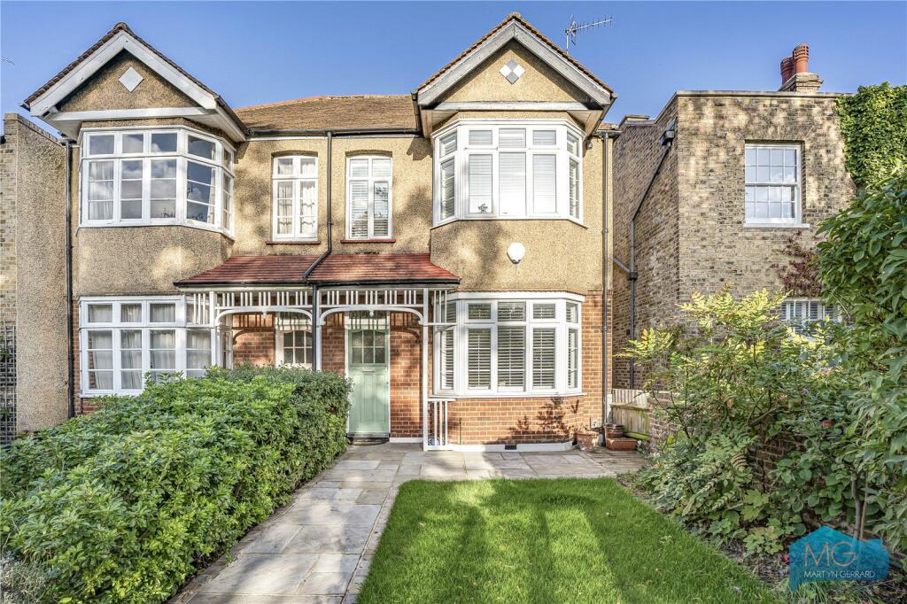 Main image of property: Chase Side, Enfield, EN2