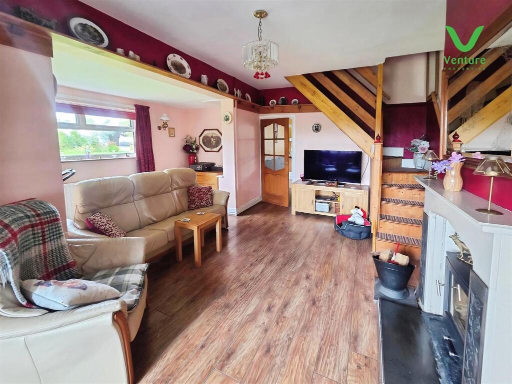 House in Roddymoor, County Durham - More