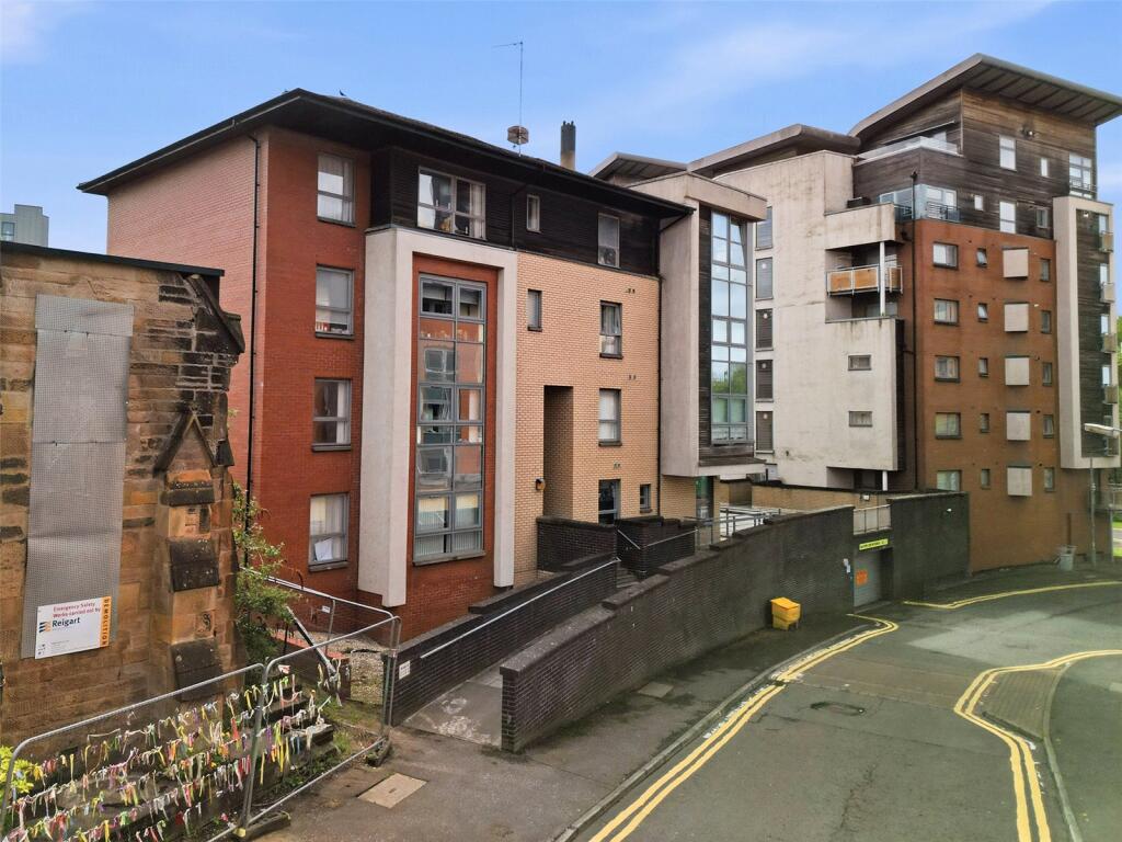 Main image of property: Flat 2, 41 Partick Bridge Street, Glasgow, Glasgow City, G11