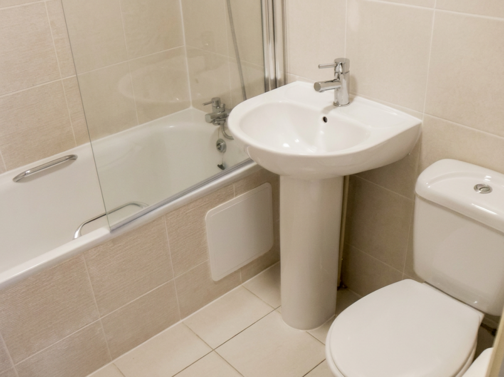 Apartment in Birmingham, Bournbrook - View 3