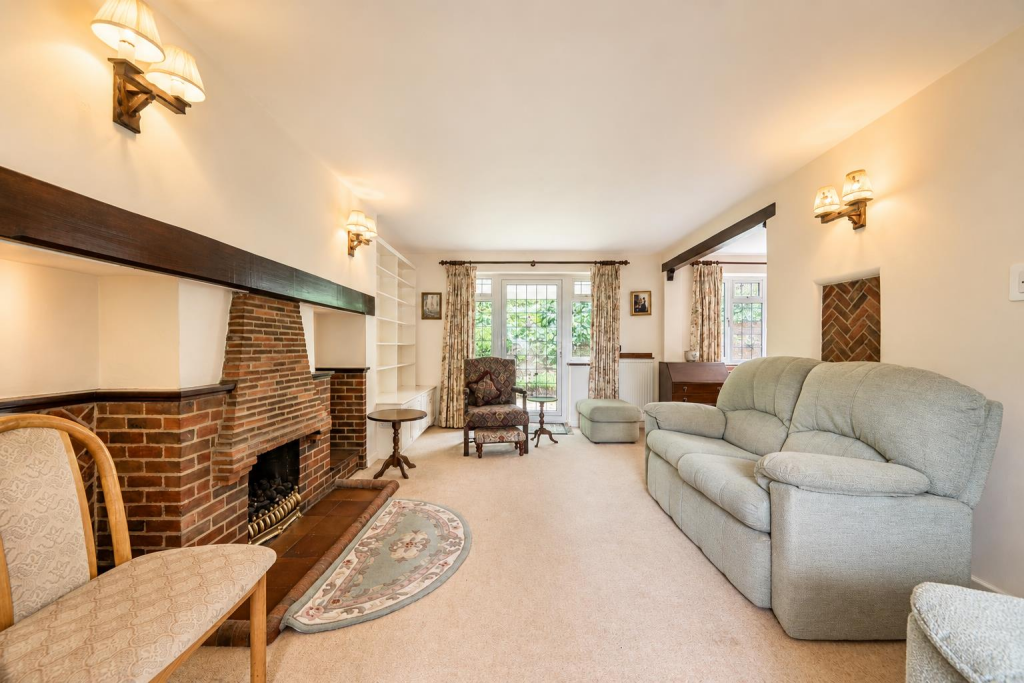House in Guildford, Onslow Village - View 4