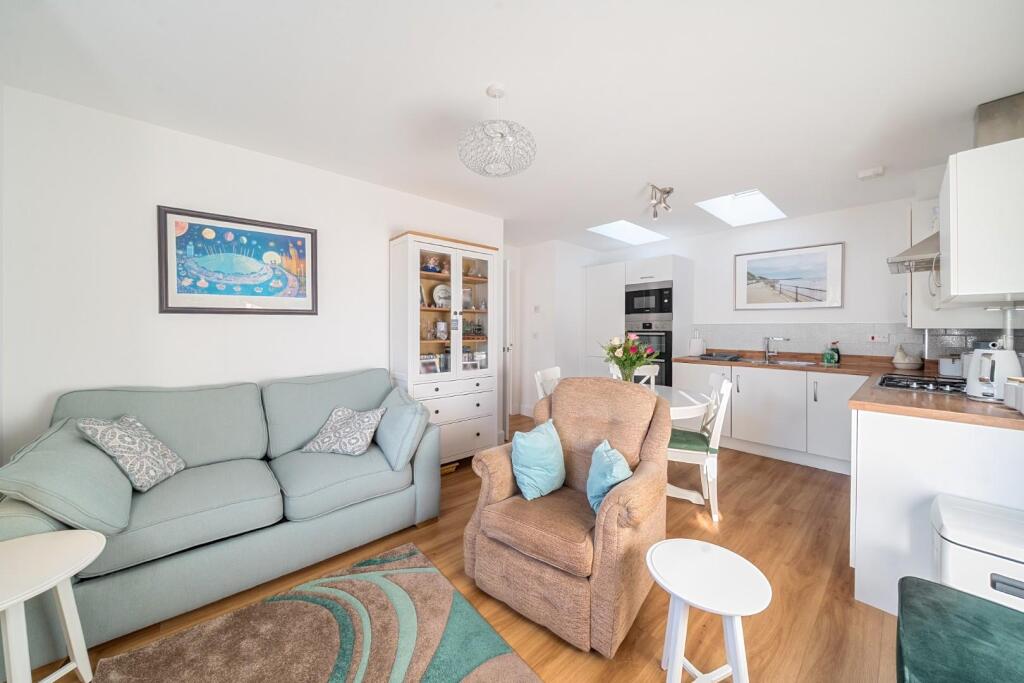 Apartment in Leeds, Clifford - More