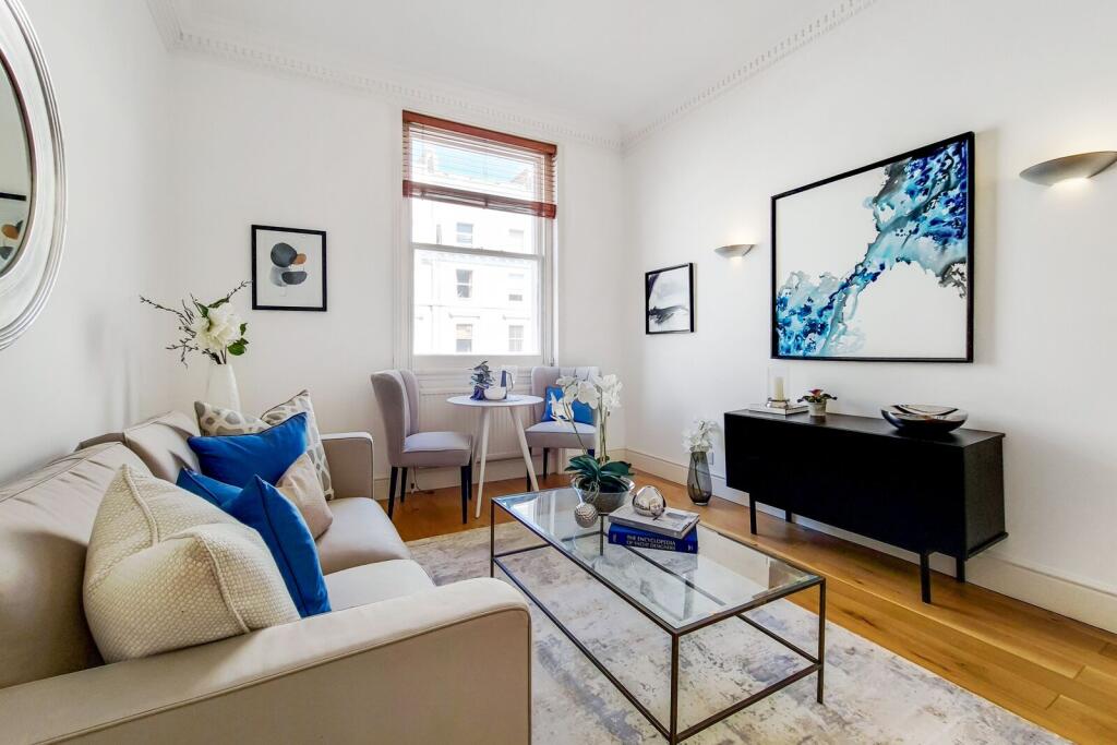 Apartment in London - View 5
