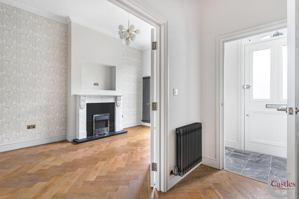 House in London, Lower Clapton, Clapton - View 4
