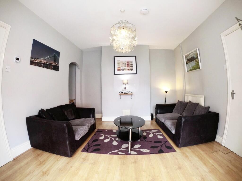 Main image of property: 181 Winn Street, Lincoln, Lincolnsire, LN2 5ER, United Kingdom