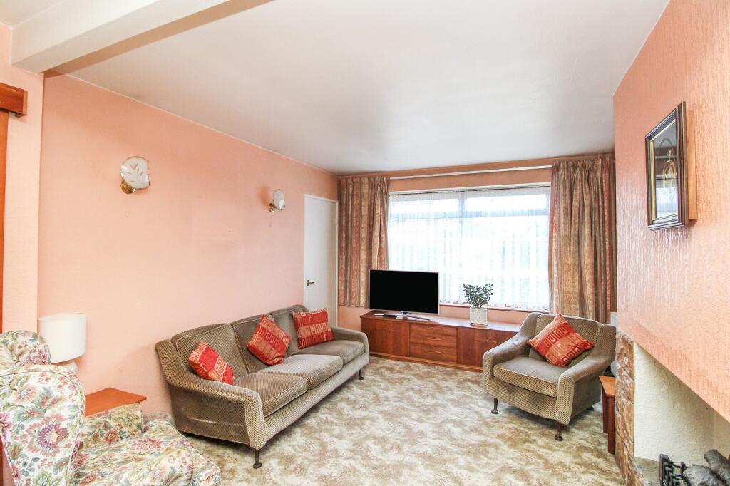 Ashdown Drive, Crawley, West Sussex. RH10 5DU - View 3
