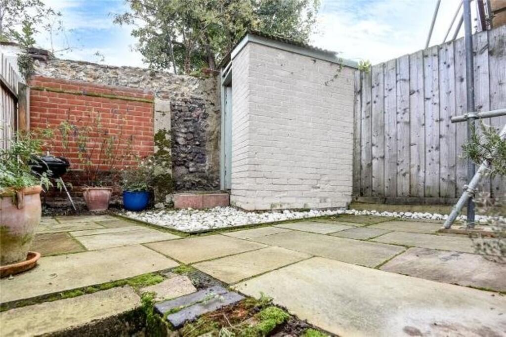 Property photo 8