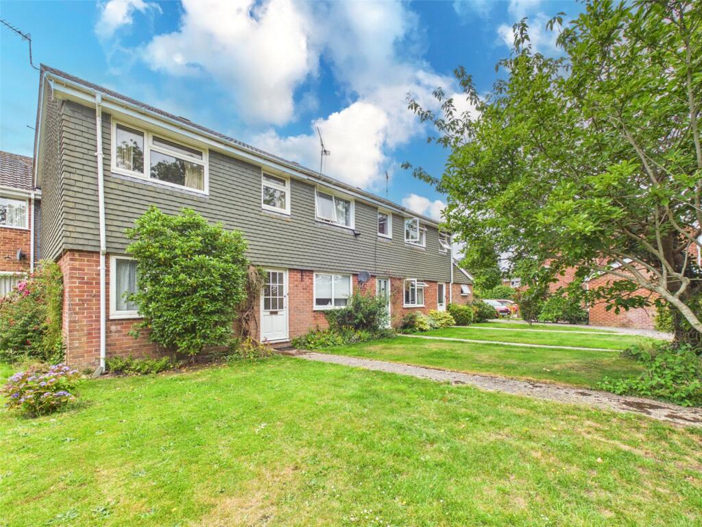 Main image of property: Colbourne Close, Bransgore, Christchurch, Dorset, BH23