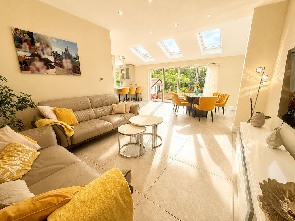 House in Stockport - View 5