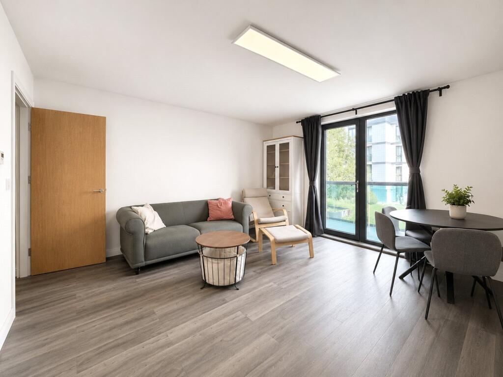Apartment in London - View 3