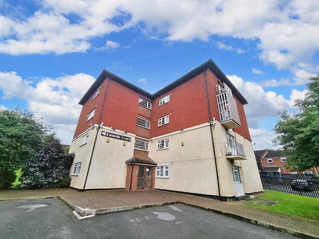 Tarquin Close, WILLENHALL, Coventry, CV3 photo 2