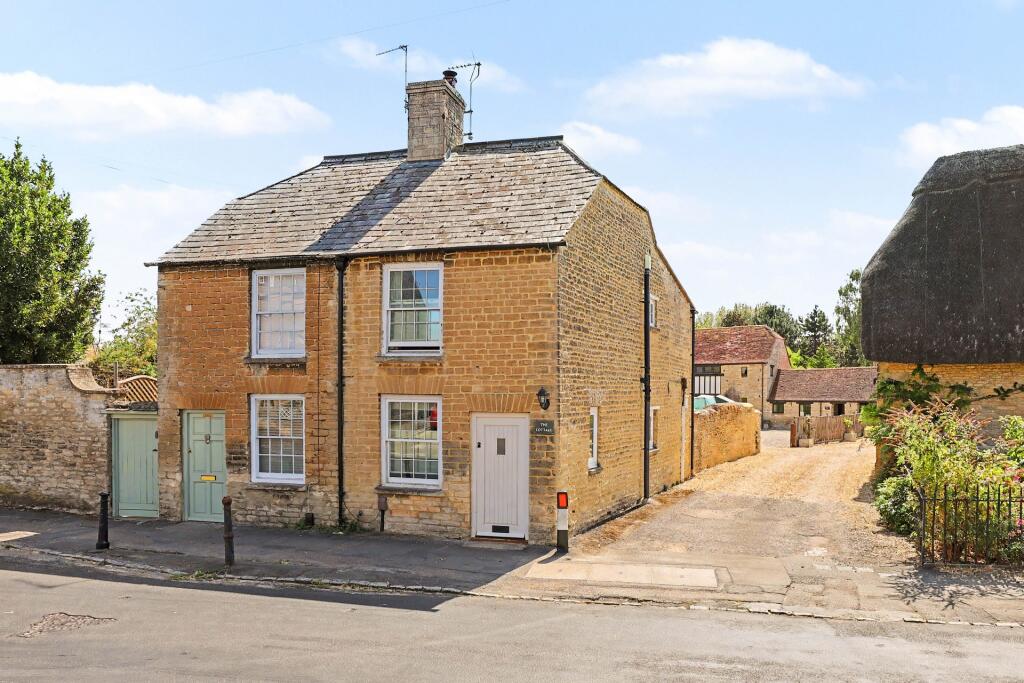Main image of property: Bridge Street, Bampton, Oxfordshire