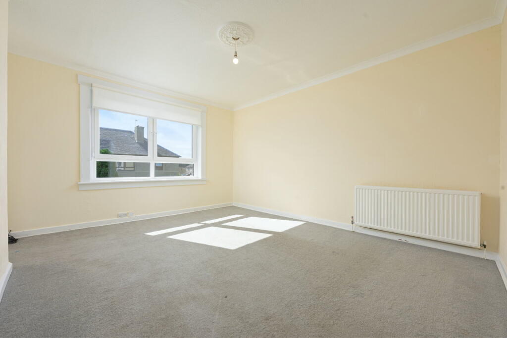 Apartment in West Calder, West Lothian - View 5