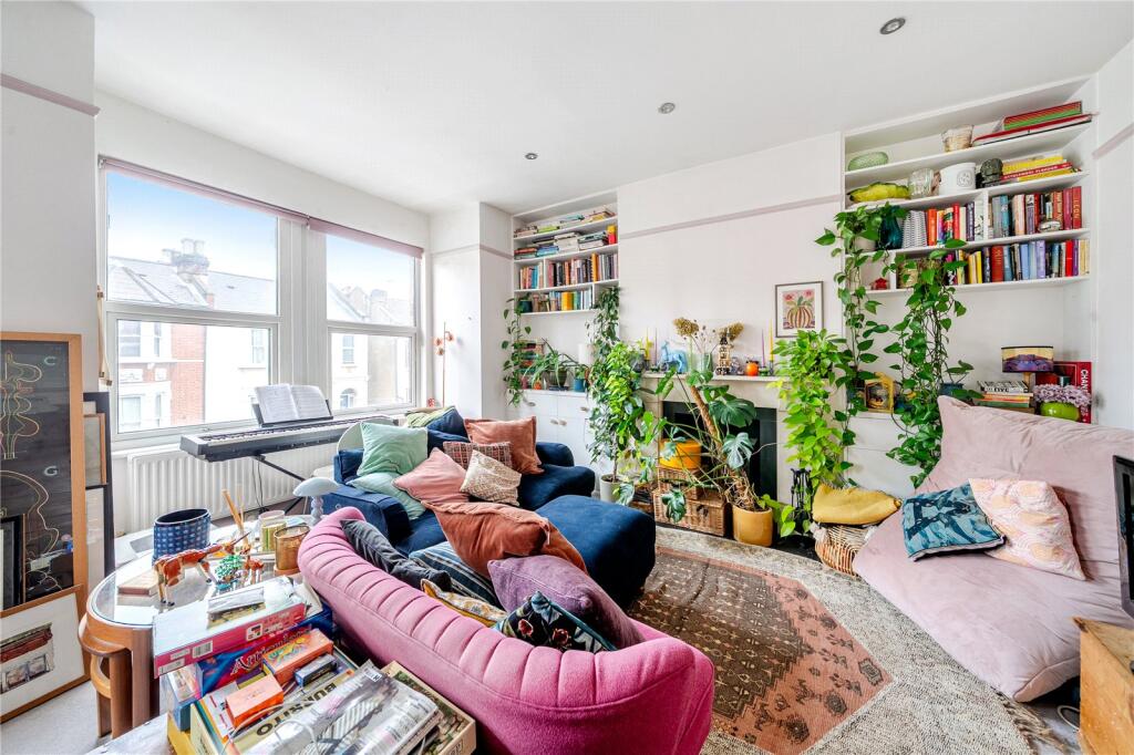 Main image of property: Cavendish Road, London, N4