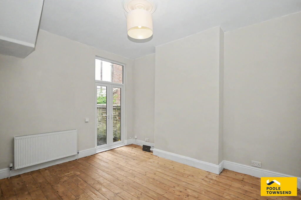House in Lancaster - View 5