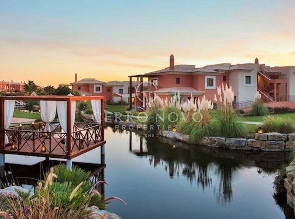 Main image of property: Algarve, Lagoa