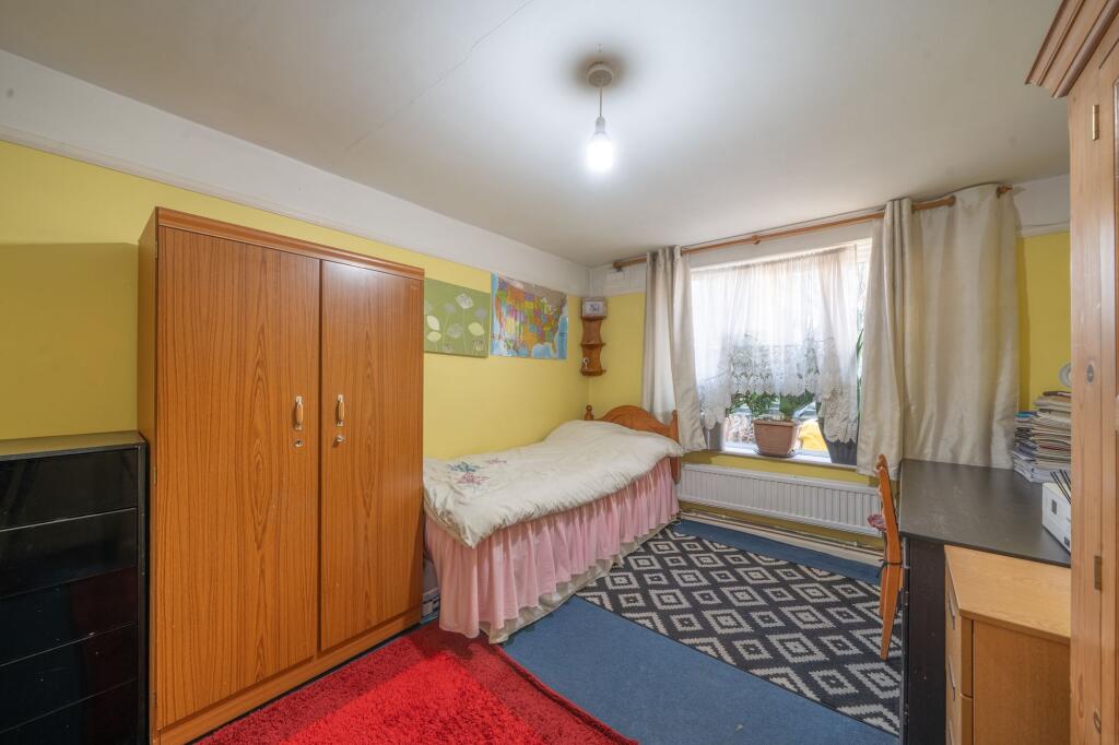 House in Cambridge, Cherry Hinton - View 5