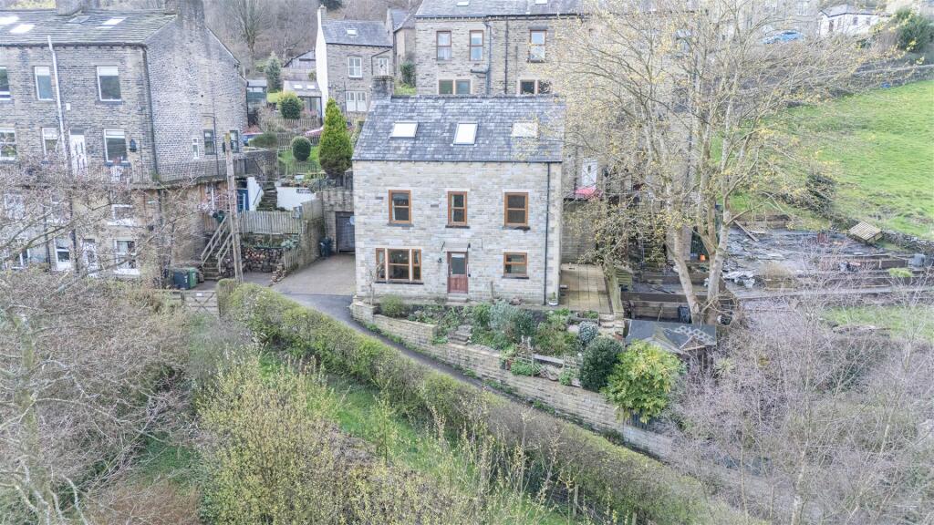 Main image of property: East View House, New Road, Luddenden, Halifax, HX2 6QZ