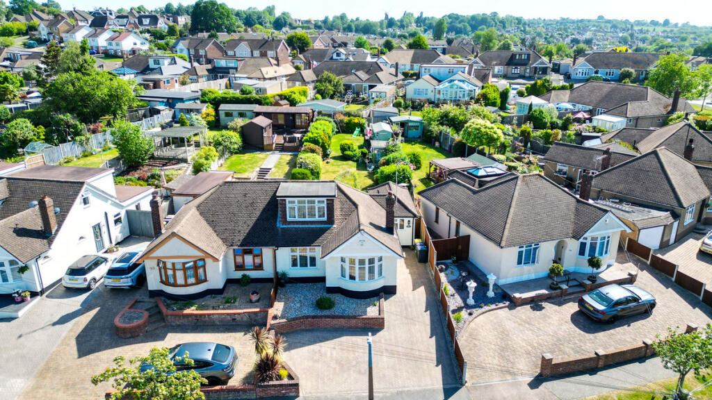 Main image of property: Cotswold Avenue, Rayleigh, SS6