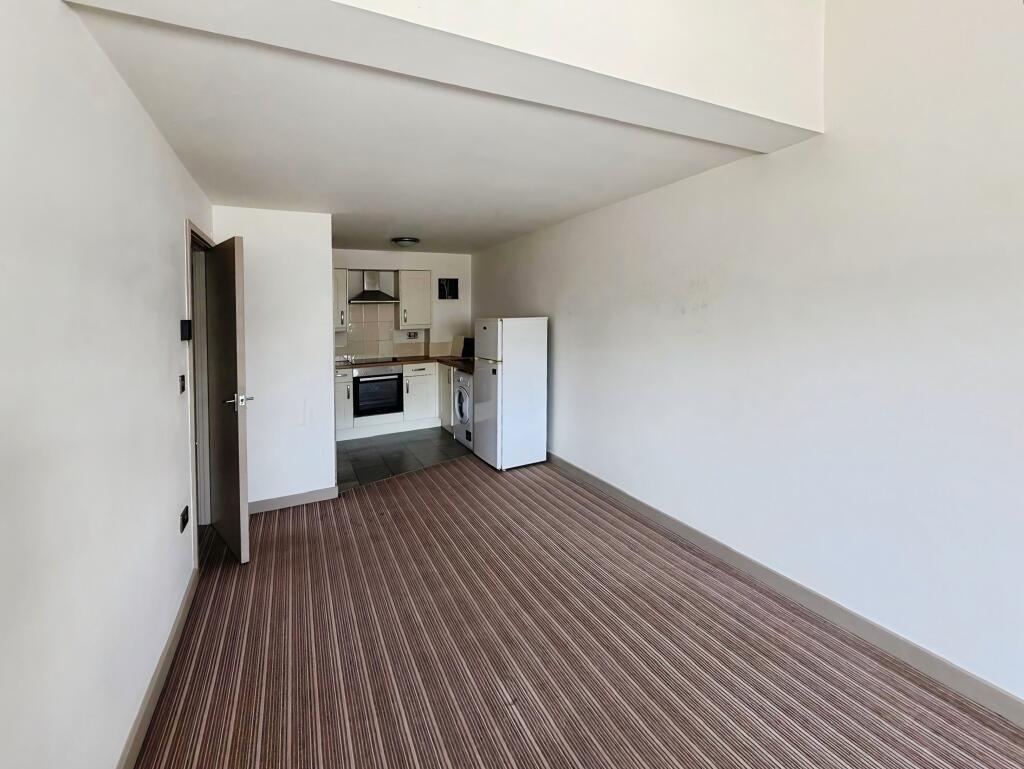 Apartment in Peterborough, Ortongate Centre, Orton Waterville - View 2