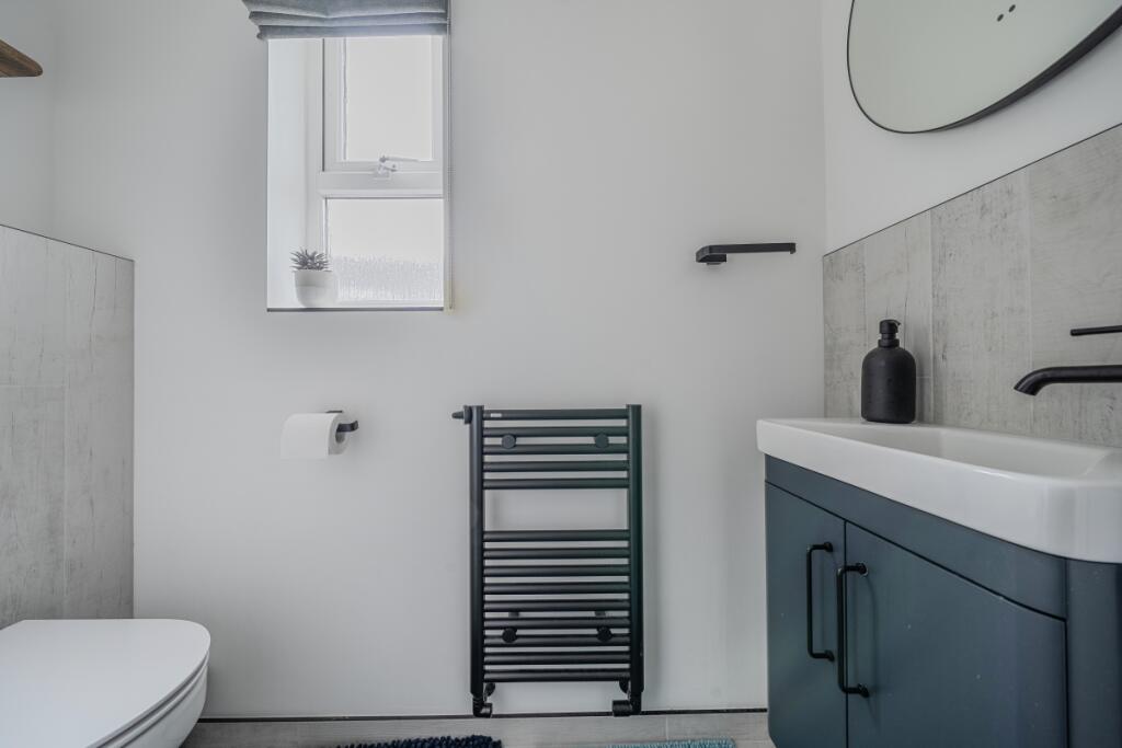 Apartment in London, Manchester Estate, Isle of Dogs - View 4