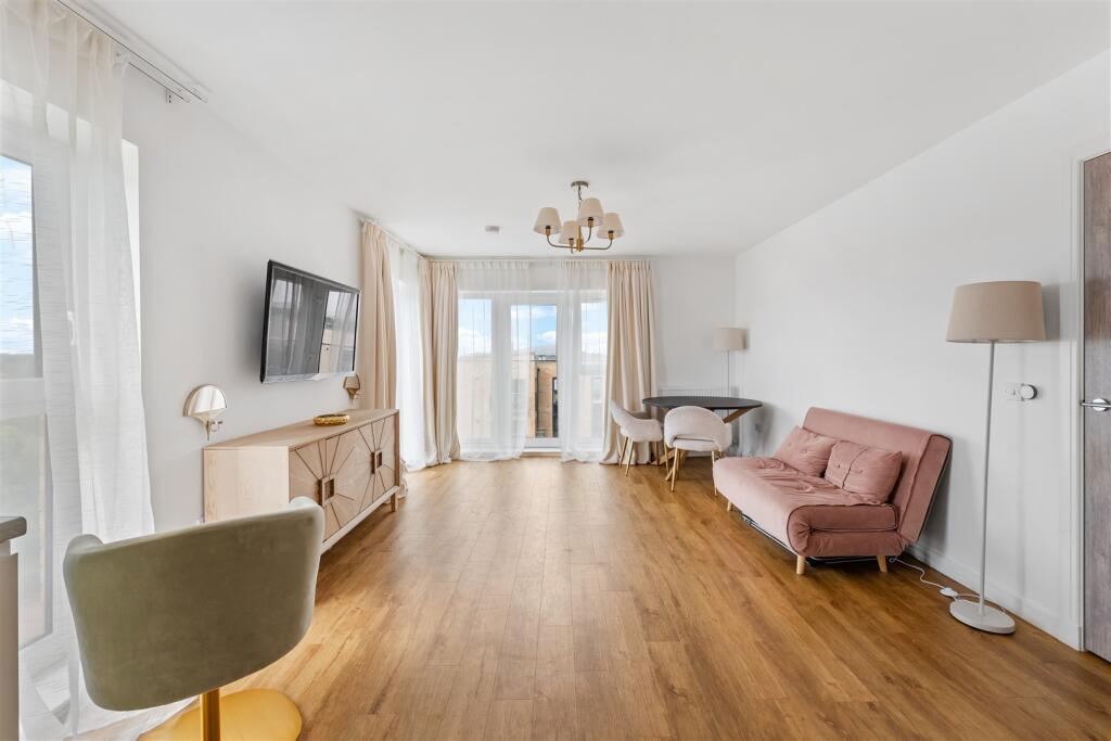 Apartment in Glasgow, Claythorn, Kelvindale - View 4