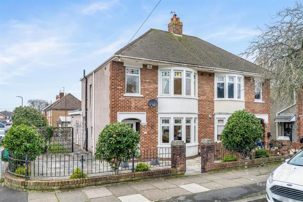 Main image of property: Heathway, Cardiff