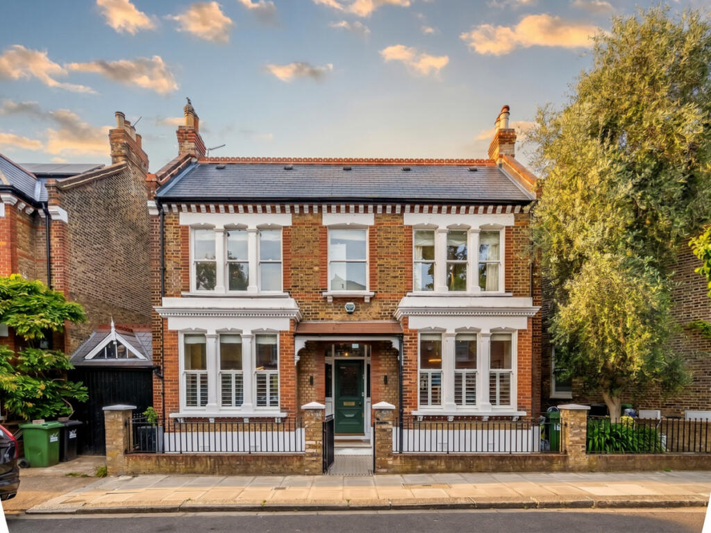 Main image of property: Rylett Crescent, London, W12