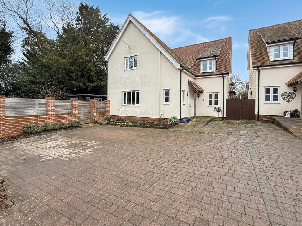 Main image of property: Brockwell Lane, Kelvedon, Colchester, CO5