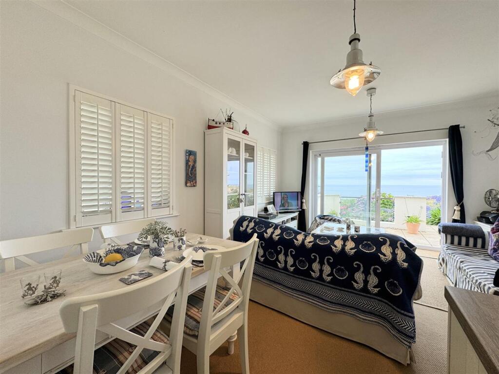 Apartment in Truro - View 2
