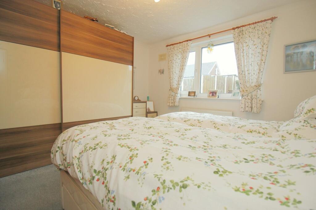 Additional image 8 of Markfield Crescent, Low Moor, Bradford, BD12