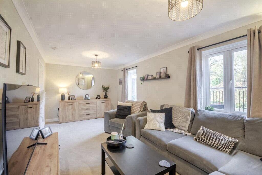 House in Nottingham - View 3