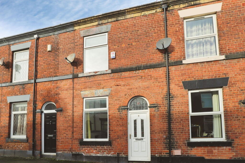 Main image of property: Cottam Street, Bury, BL8 1LQ