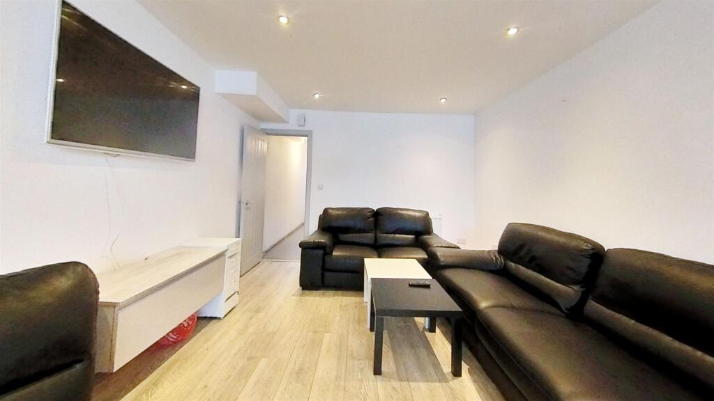 Main image of property: Tiverton Road, Birmingham, West Midlands, B29