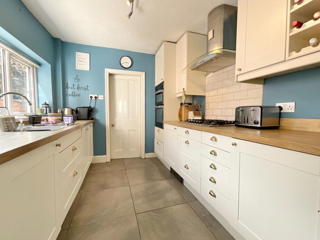 House in Sefton, Birkdale - More