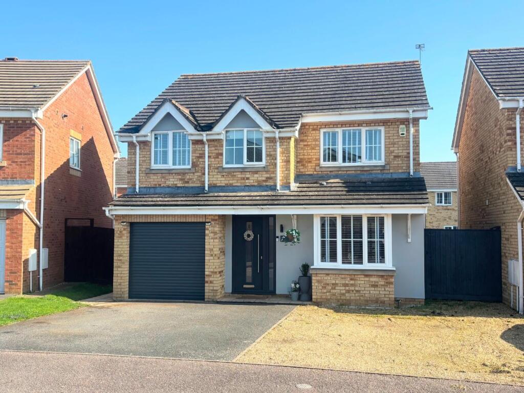 Main image of property: Fosberry Close, Wootton Fields, Northampton NN4